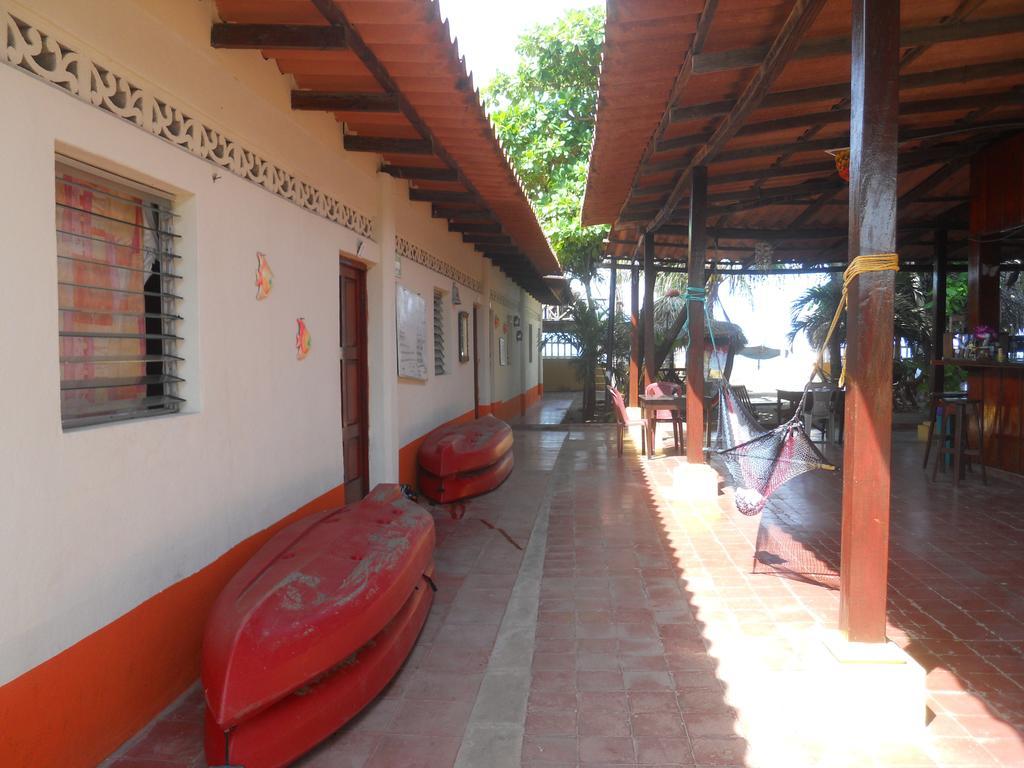 Beach Hostal Oasis Hotel Las Penitas Exterior photo