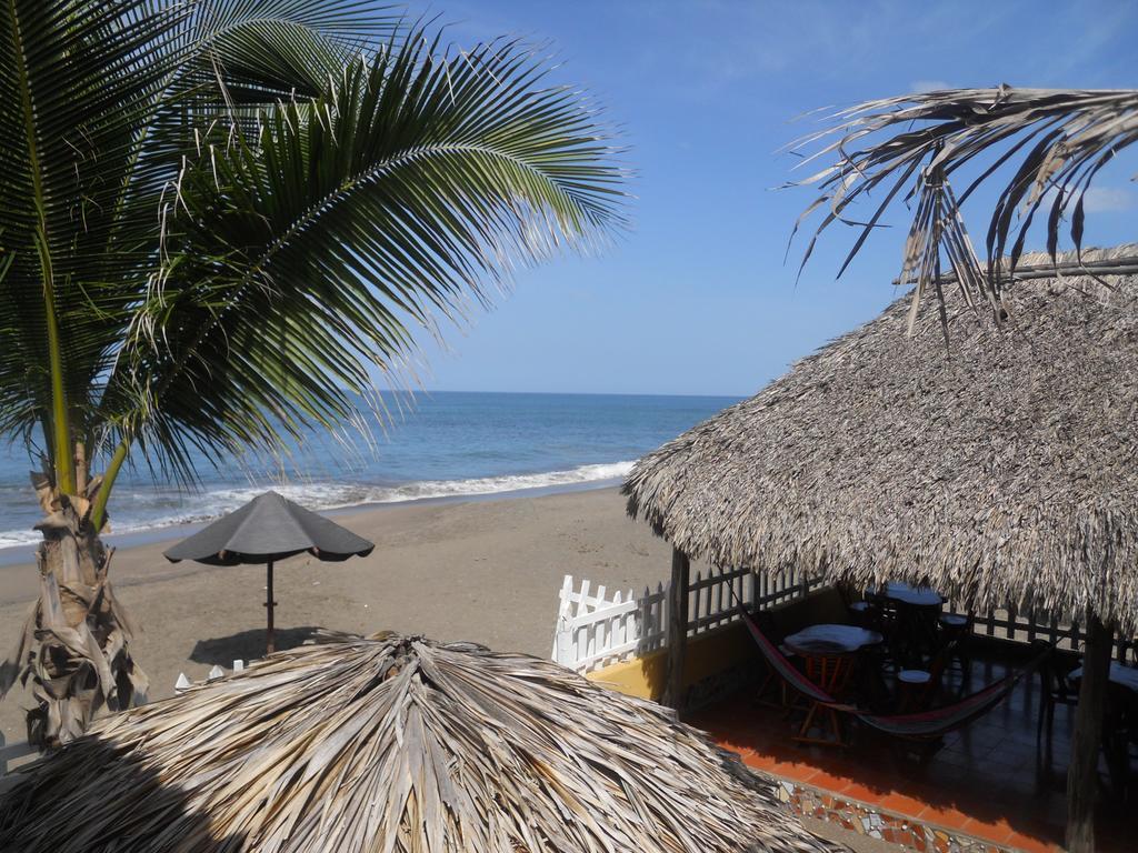 Beach Hostal Oasis Hotel Las Penitas Exterior photo